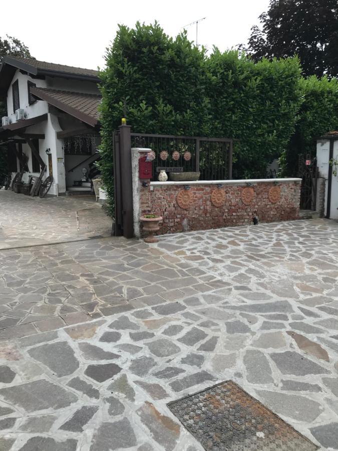 "Ai 4 Soli" 세르메나테 외부 사진